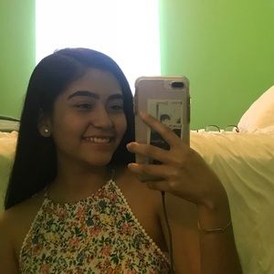 Meet your Posher, Vanessa